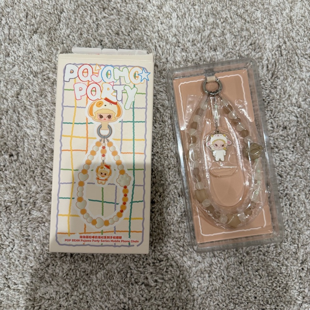 Pop Mart Pajama Party Pop Bean Mobile Phone Chain Zsiga Puppy